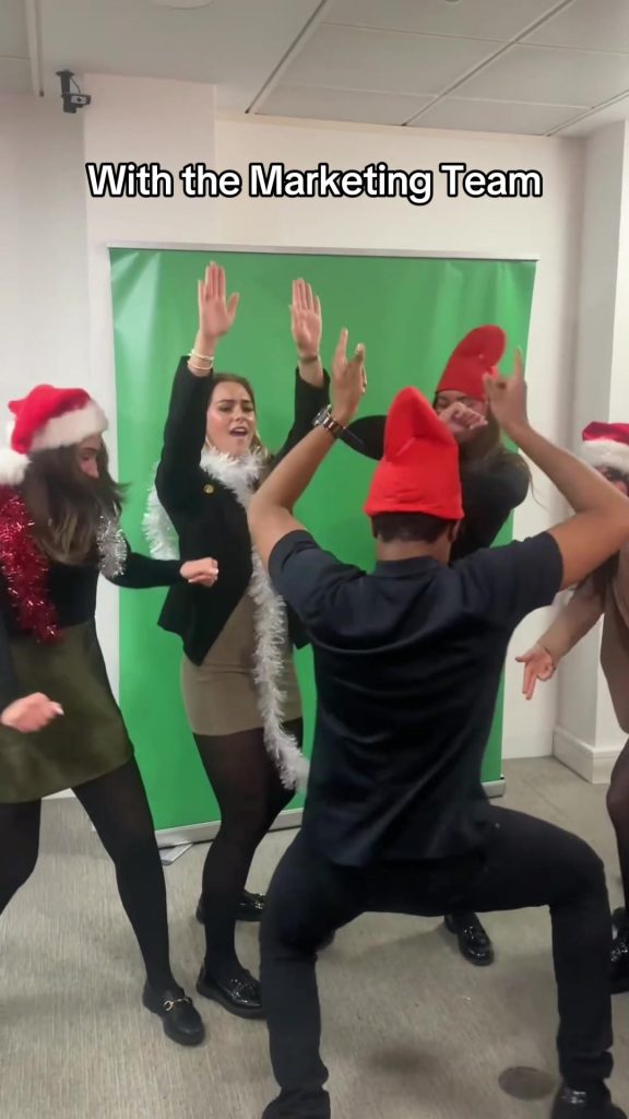 Préparez-vous à une saison festive remplie d'excitation! Hier, la conformité