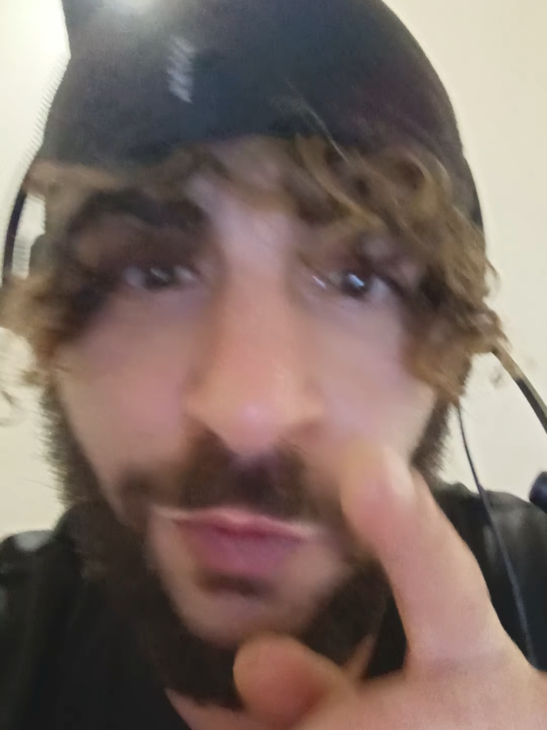 l'URSSAF comment il faut savoir combien il gagne les créateurs de contenu de ti