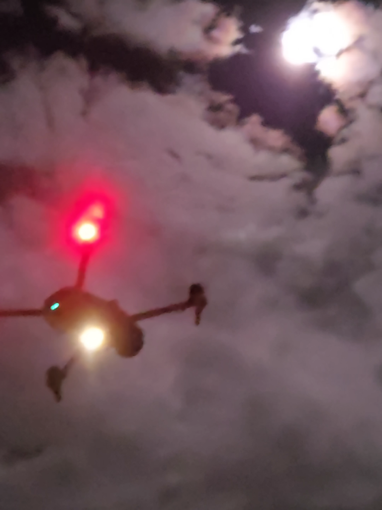 Blague à part, j'aimerais toujours piloter mon drone