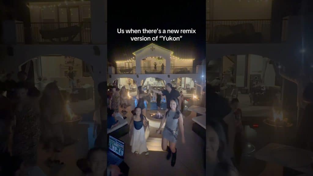 Ok prob going to repost this with every new Yukon remix🤣 #justinbieber #filipino #dancers #family