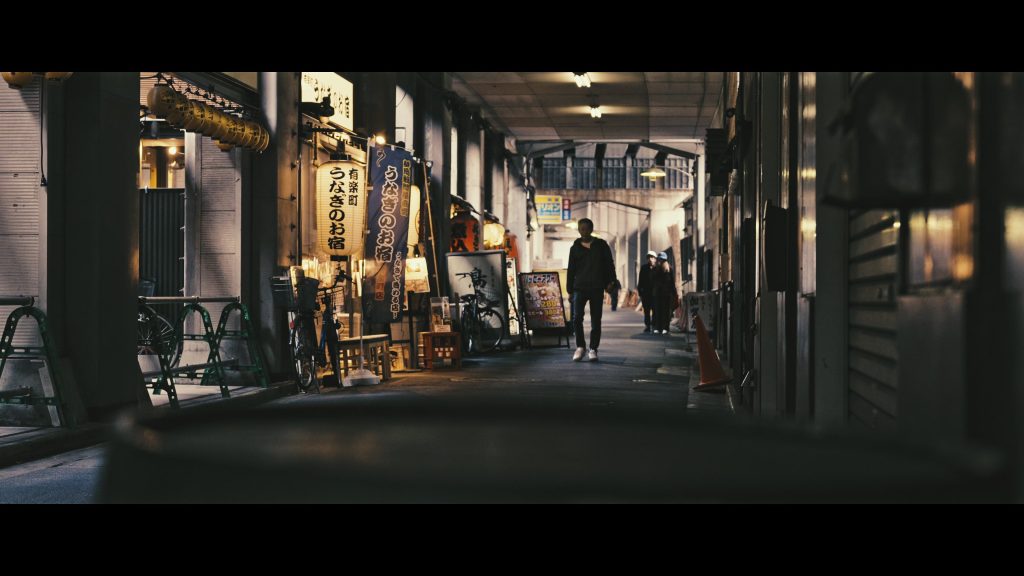 J'aime le sentiment d'un empire souterrain.