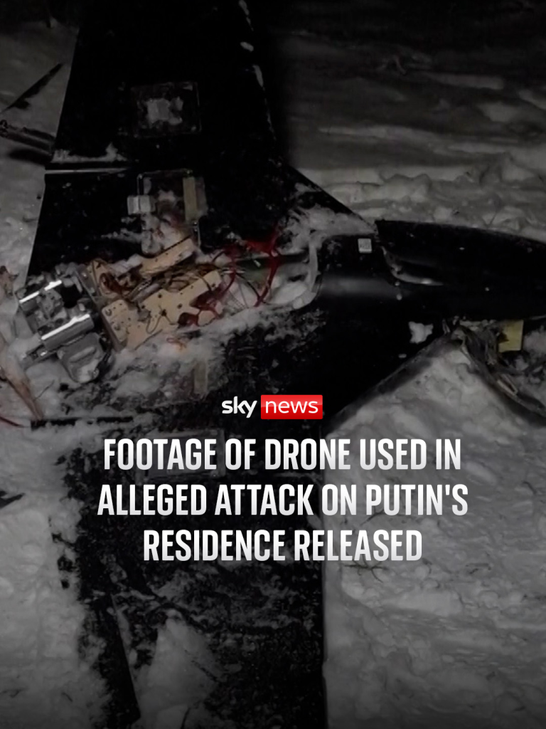 La Russie a publié des images de ce qu'elle dit être un drone utilisé dans une attaque contre un