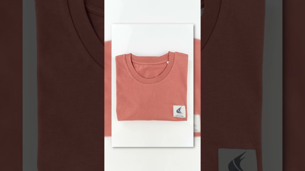 Packshot d'une nouvelle collection textile au studio - La Claque Production Audiovisuelle en Vendée