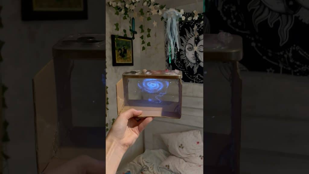 #diy hologram box(long tut)