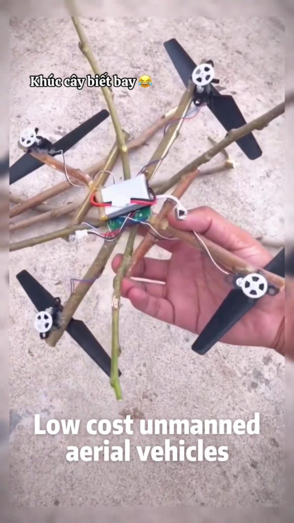 Véhicules aériens sans pilote à faible coût