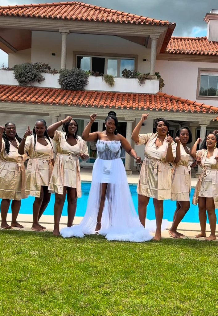 Quand la bride et les demoiselles d’honneur passent du mode « pilé » au mode «
